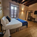 Hemd Hotels Puerta Real Boutique