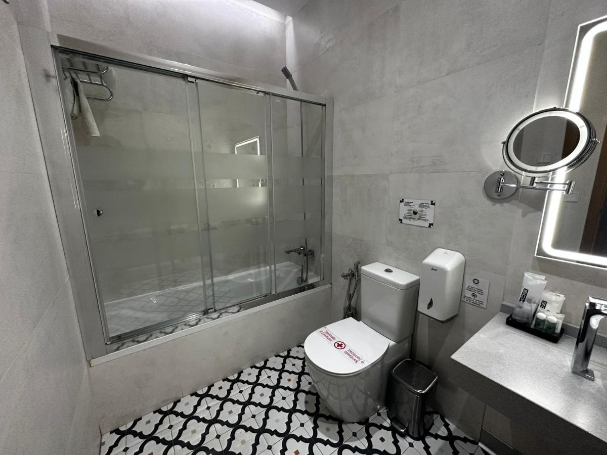 Hemd Puerta Real Boutique Gasthof *